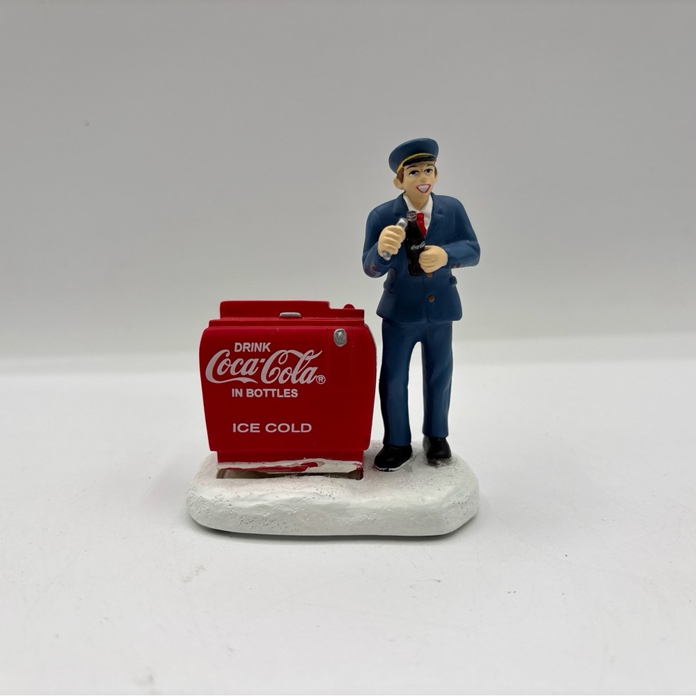 Coca-Cola Vintage Town Square Collection Bus Driver with Cooler #CG2436 1999